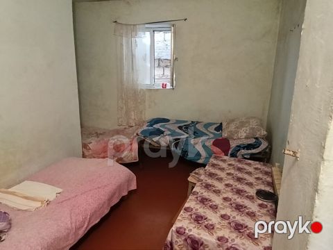 Kirayə: Sadə, mebel ilə təchiz olunmuş otaq Ünvan: Nərimanov rayon — Bakı