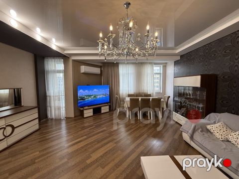 Satılır 4 otaqlı yeni tikili 190 m² — Bakı