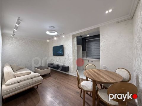 Satılır 3 otaqlı köhnə tikili 60 m² — Bakı