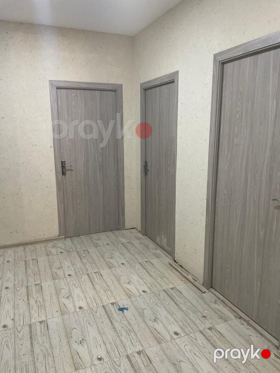 Satılır 10 otaqlı yeni tikili 300 m² — Mənzil, Bakı (12)