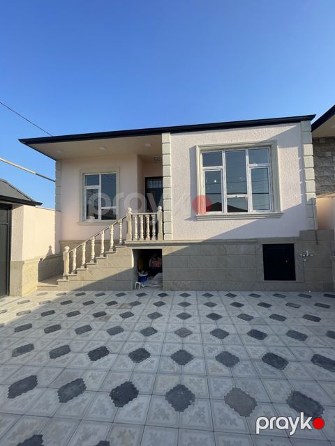 Satılır 4 otaqlı həyət evi/bağ evi 100 m² — Bakı