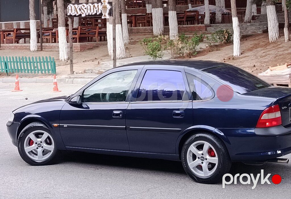 Opel Vectra, 1.8 L, 1998 il, 298 000 km — Avtomobillər, Sumqayıt (3)