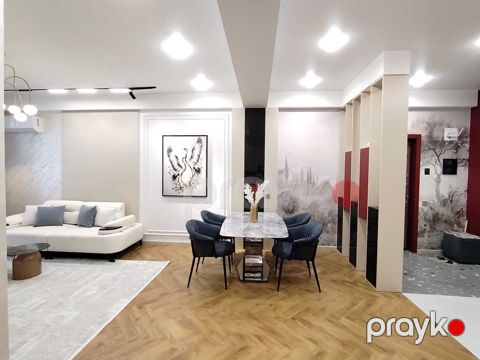 Satılır 3 otaqlı yeni tikili 90 m²