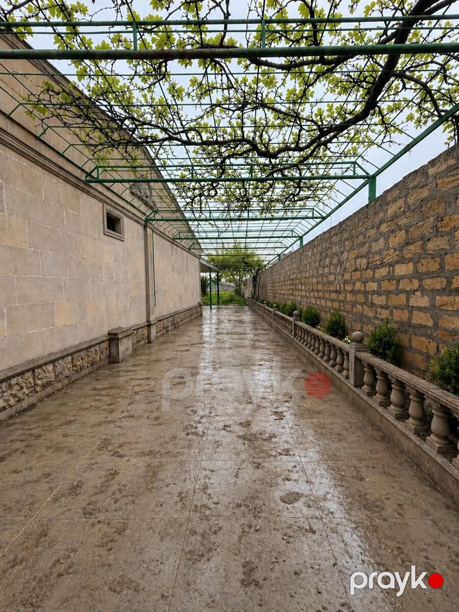 Həyət evi, Ələviyyə Babayeva küç — Ev, villa, Bakı