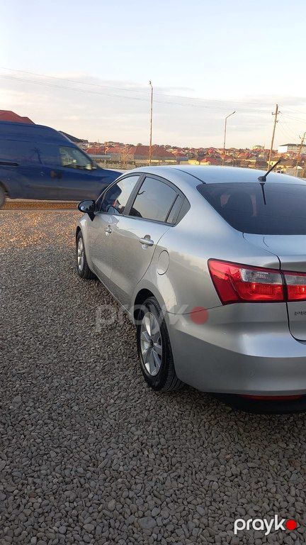 Kia Rio, 1.4 L, 2017 il, 130 000 km — Avtomobillər, Bakı (8)