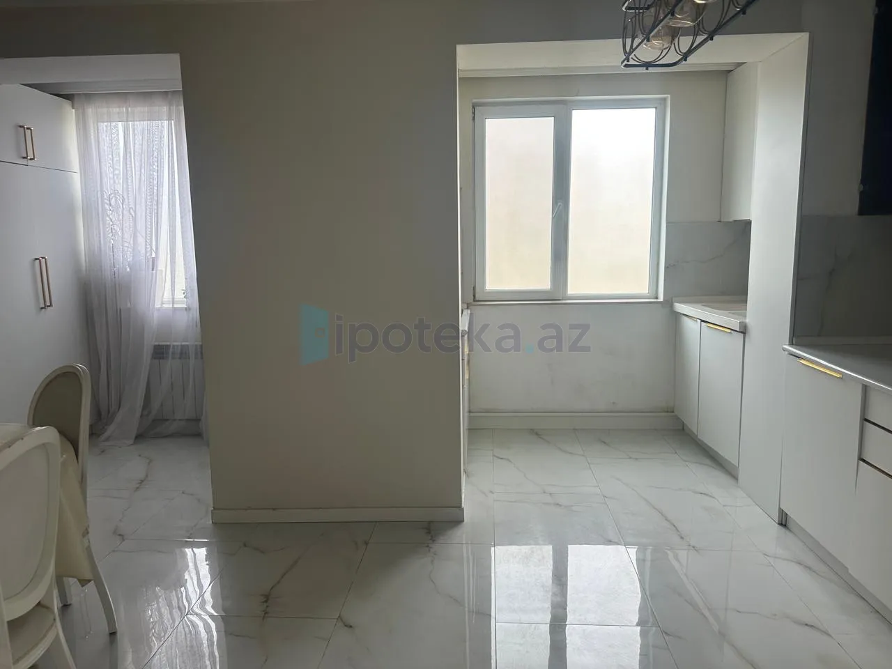 Satılır: 4 Otaq, Köhnə tikili, Yasamal r., 110.00 m² — Mənzil, Bakı (10)