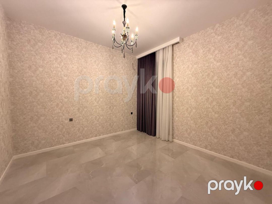 Satılır 4 otaqlı həyət evi/bağ evi 250 m² — Ev, villa, Bakı (4)