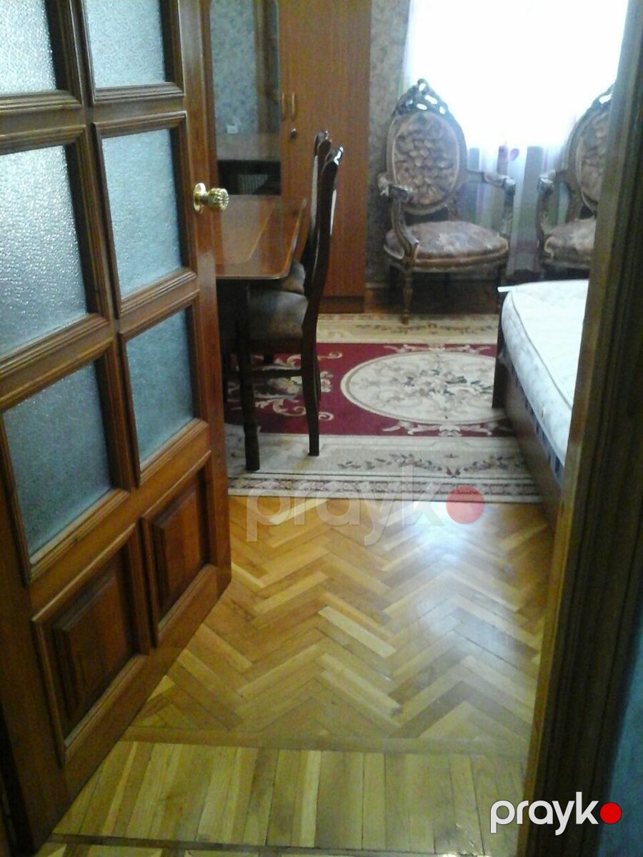 Satılır 2 otaqlı köhnə tikili 65 m² — Mənzil, Bakı (4)