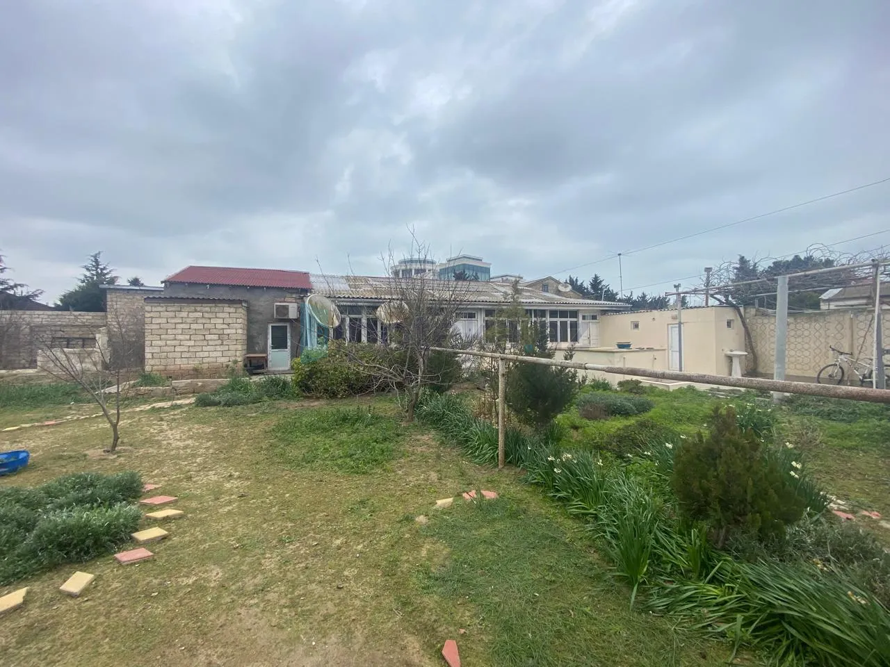 Satılır: Torpaq, Xəzər r., Buzovna q., 10.00 sot — Buzovna