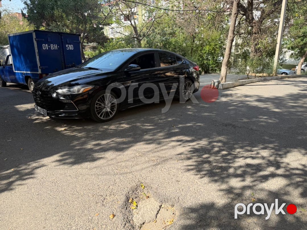Hyundai Elantra, 2017 il — Avtomobillər, Bakı (4)