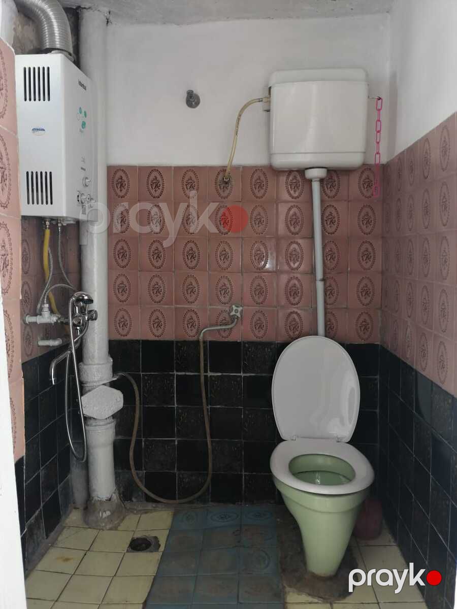İcarəyə verilir 2 otaqlı köhnə tikili 40 m² — Mənzil, Bakı (5)