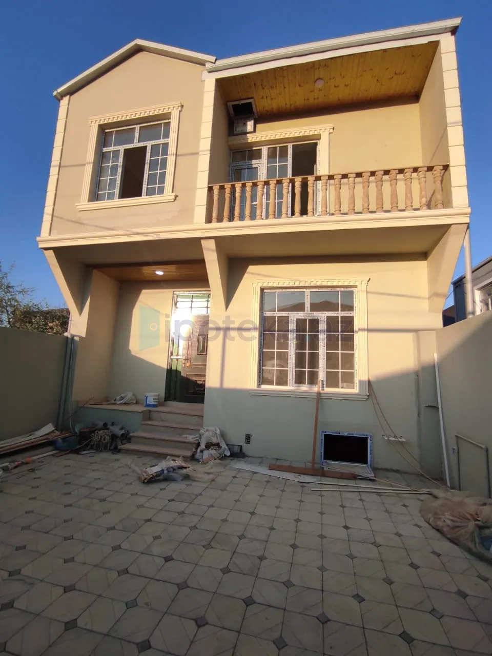 Satılır: 4 Otaq, Evlər/Villalar, Abşeron r., Ceyranbatan q., 130.00 m² — Abşeron