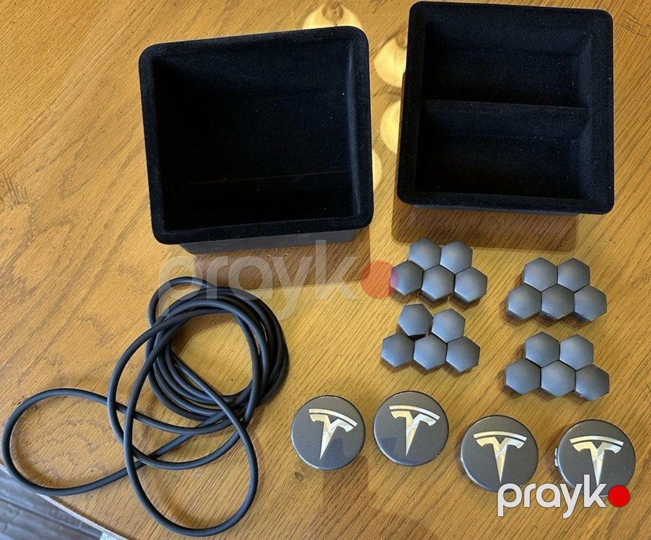 "Tesla model 3" yan güzgüsü və digər ehtiyat hissələri — Ehtiyat hissələri və aksesuarlar, Bakı (3)