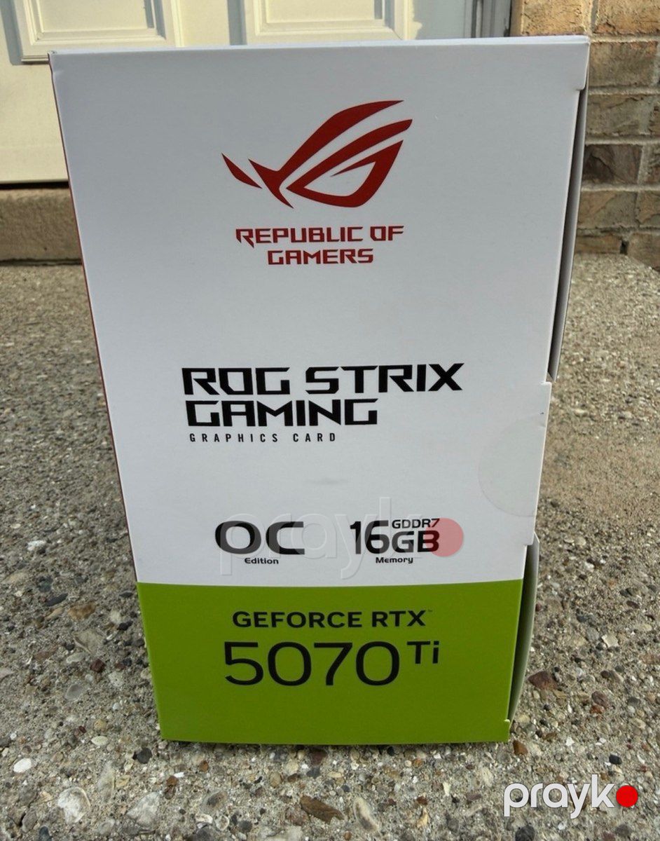 Video kart Asus RTX 5070Ti Rog Strix OC 16GB — Kompüterlər və noutbuklar, Bakı (3)