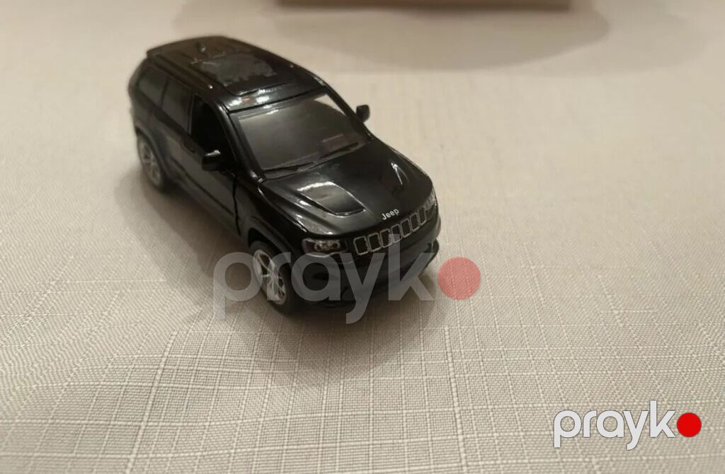 Qara rəngdə Jeep markalı mini model maşın - Realistik detal — Modellar, Bakı (2)