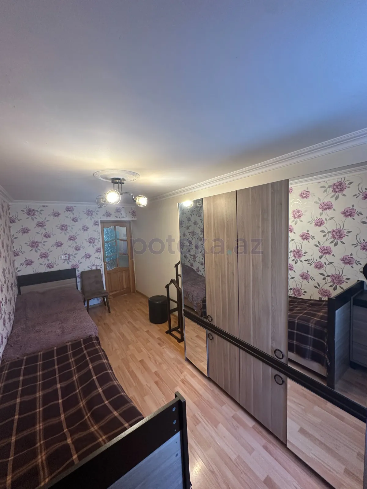 Satılır: 3 Otaq, Köhnə tikili, 55.00 m²