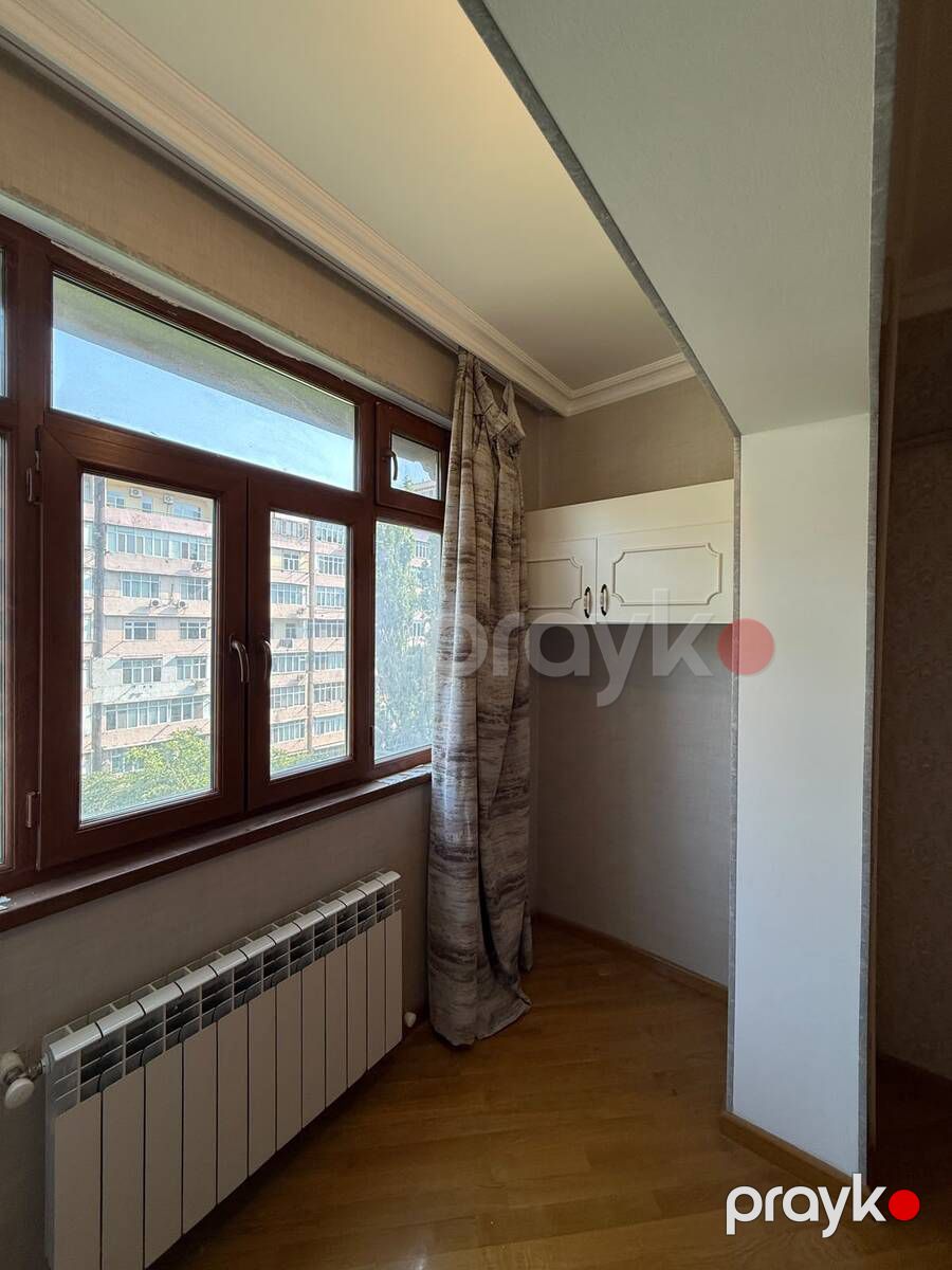 Satılır 2 otaqlı köhnə tikili 75 m² — Mənzil, Bakı (12)