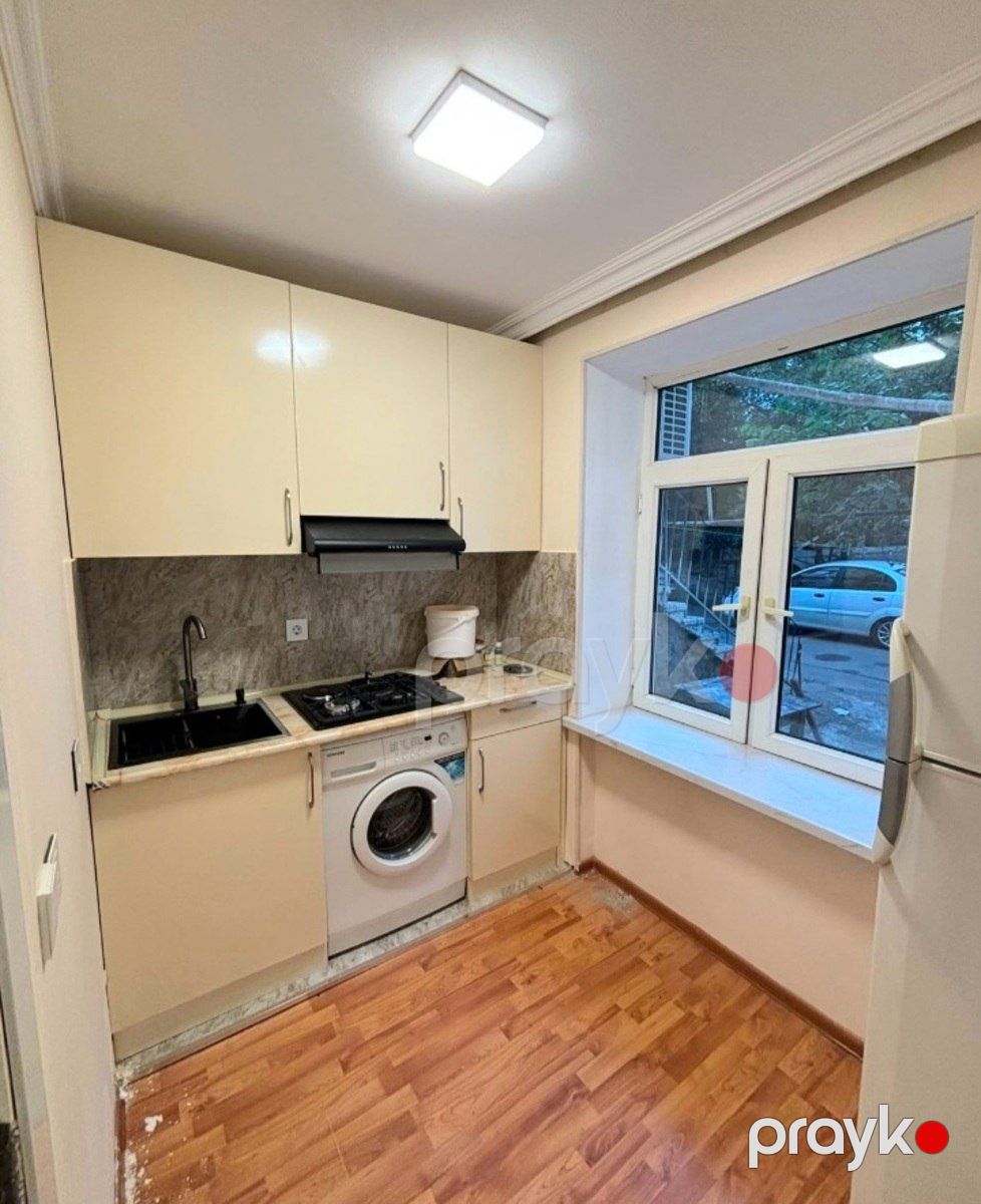 Satılır 2 otaqlı köhnə tikili 60 m² — Mənzil, Bakı (6)