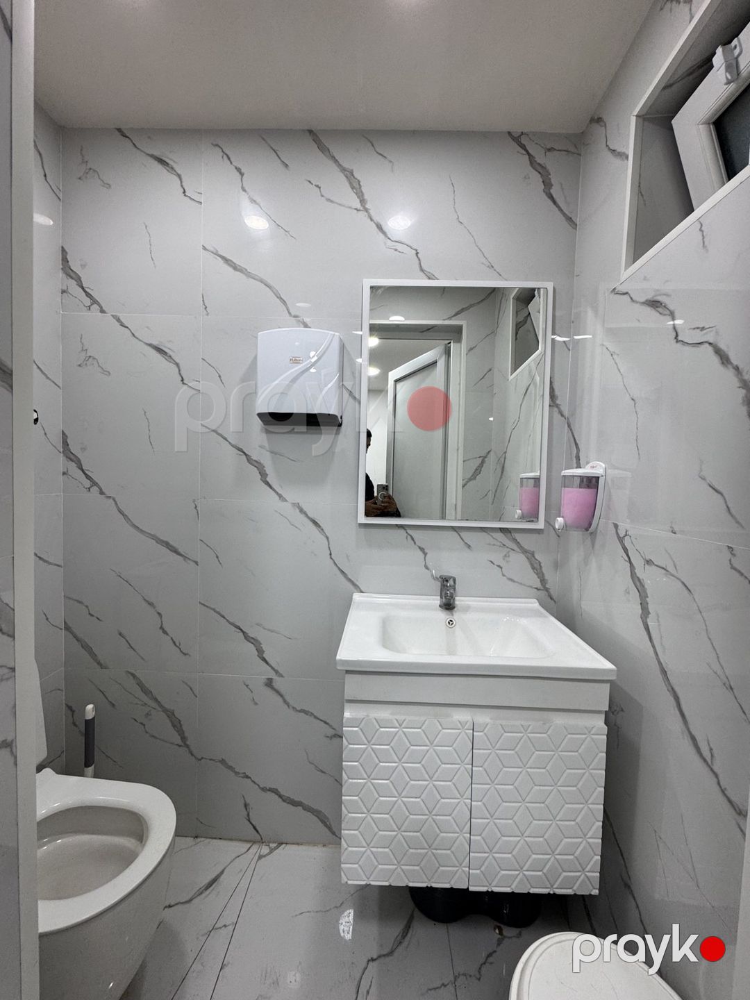 Obyekt icarəyə verilir, Elmlər Akademiyası m — Əmlak, Bakı (11)