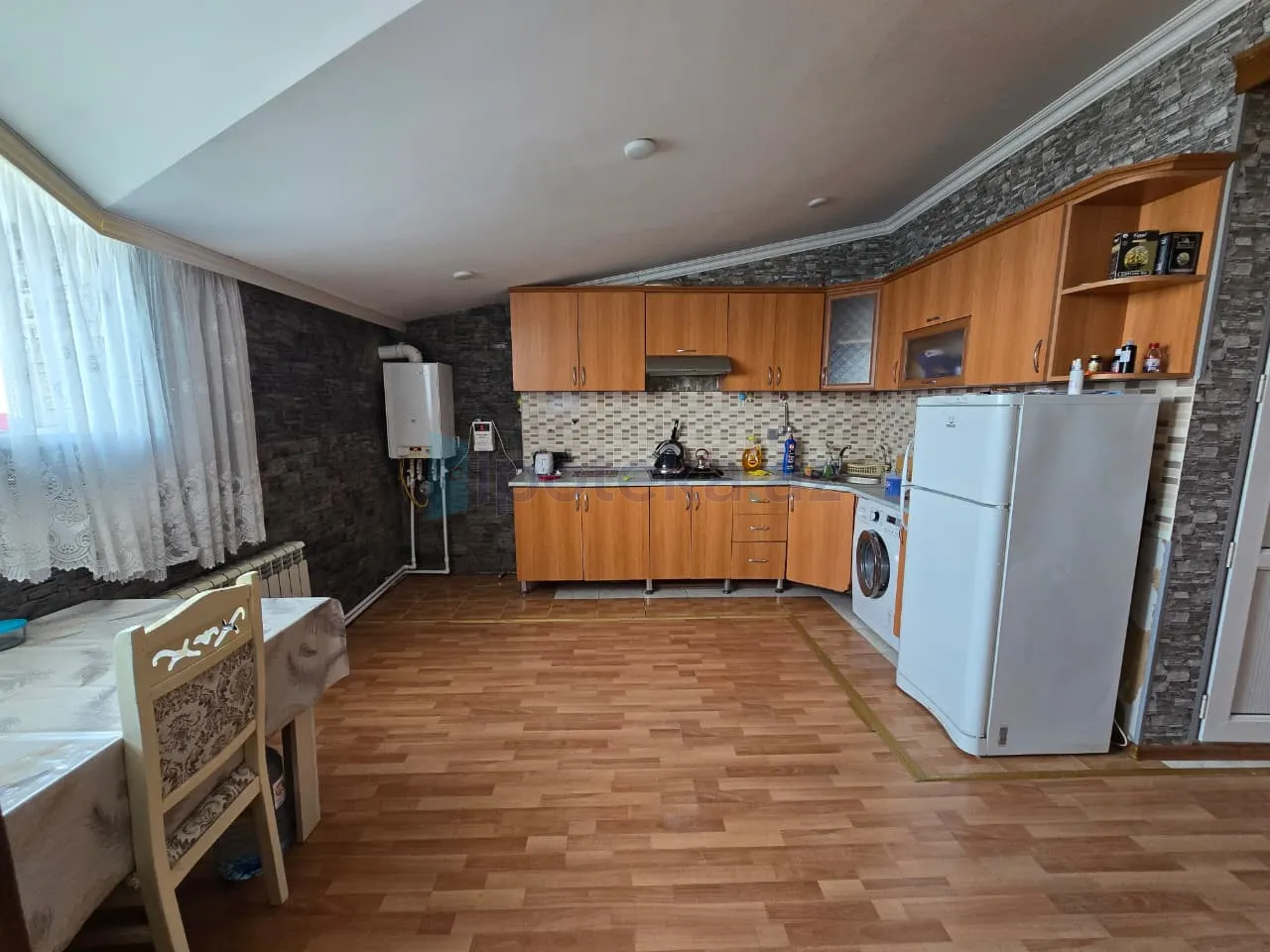 Satılır: 3 Otaq, Yeni tikili, Yasamal r., 95.00 m² — Mənzil, Bakı (2)