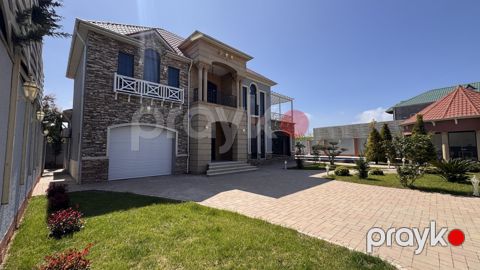 Satılır 7 otaqlı həyət evi/bağ evi 470 m² — Bakı