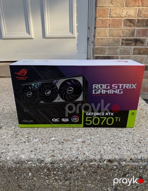 Video kart Asus RTX 5070Ti Rog Strix OC 16GB — Bakı