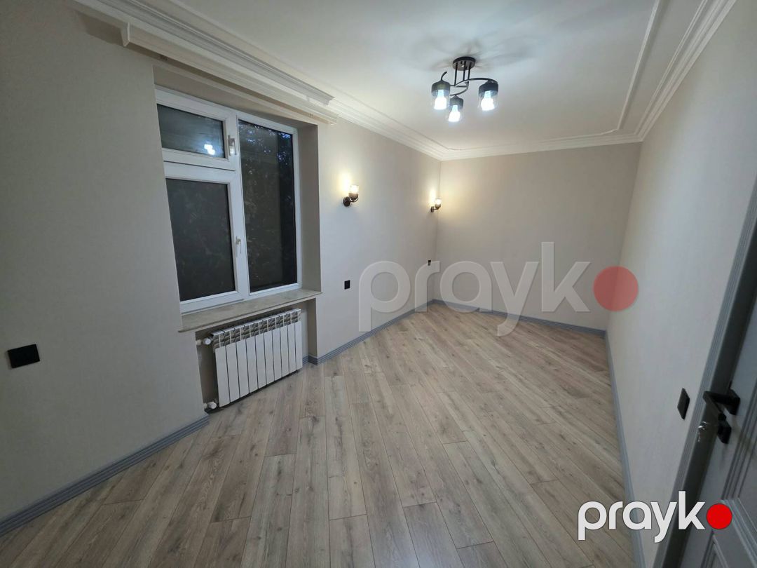 Satılır 2 otaqlı köhnə tikili 55 m² — Mənzil, Bakı (7)