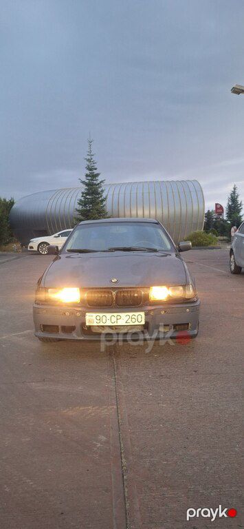BMW 318, 1.8 L, 1995 il, 267 001 km — Avtomobillər, Qəbələ (7)