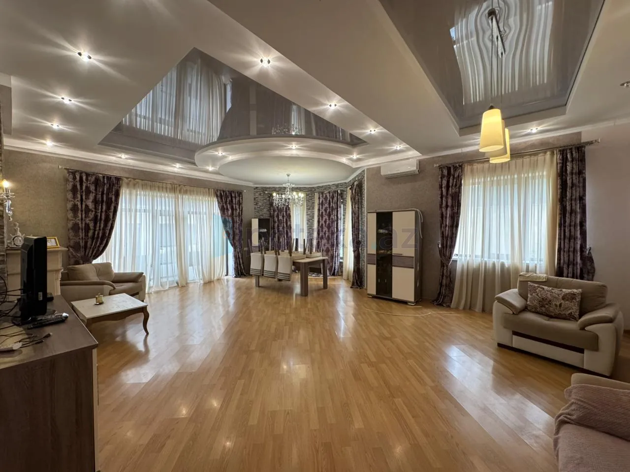 Satılır: 5 Otaq, Bağlar, Xəzər r., Mərdəkan q., 300.00 m² — Mərdəkan