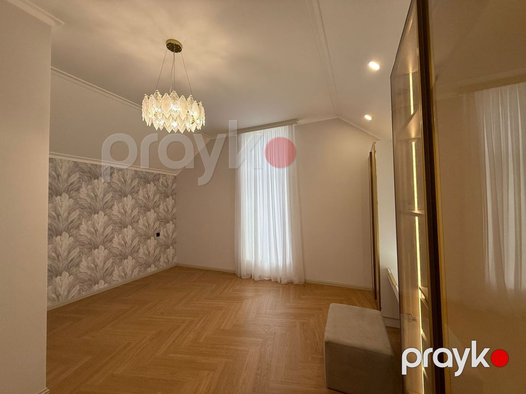 Satılır 5 otaqlı həyət evi/bağ evi 220 m² — Ev, villa, Bakı (10)