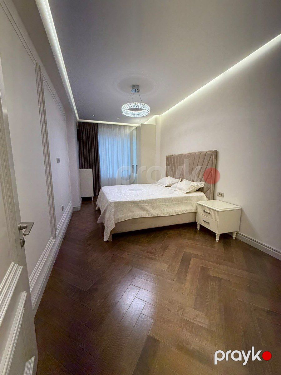 Satılır 4 otaqlı yeni tikili 185 m² — Mənzil, Bakı (8)
