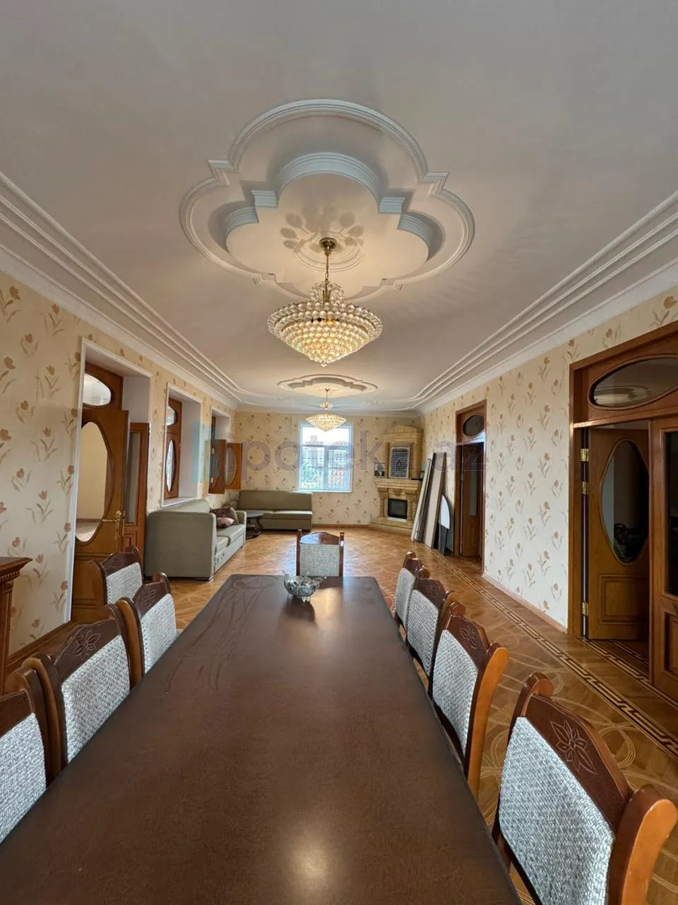 Satılır: 6 Otaq, Bağlar, Xəzər r., Şüvəlan q., 300.00 m²