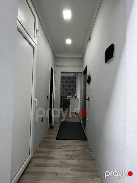 Satılır 2 otaqlı köhnə tikili 50 m² — Bakı