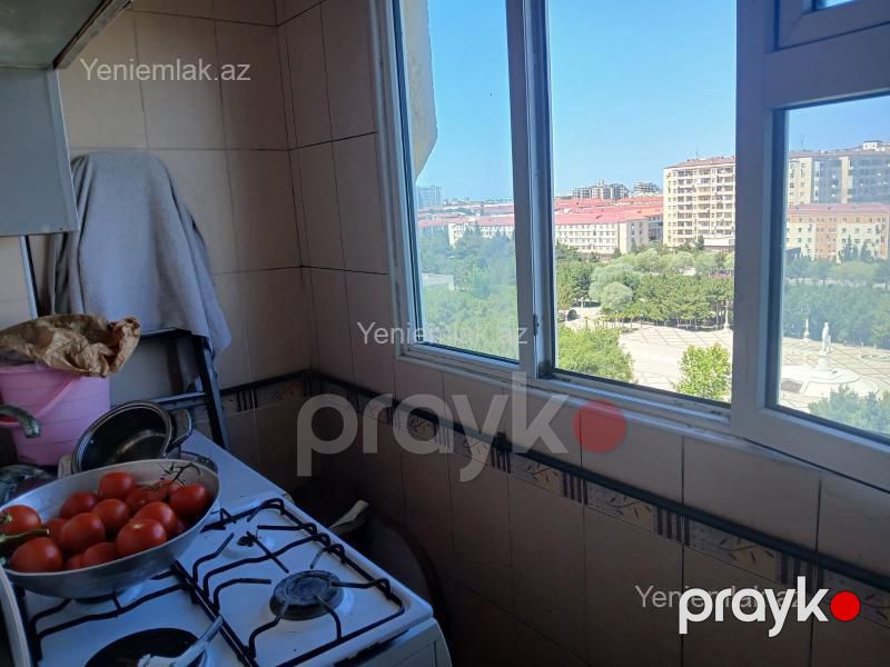 Satılır 3 otaqlı Bina evi menzil (Köhnə tikili), 70 m², 9-cu mikrorayon — Mənzil, Sumqayıt (4)