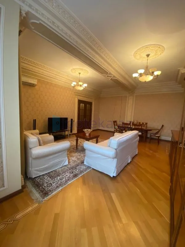 Satılır: 4 Otaq, Yeni tikili, Yasamal r., 163.00 m² — Mənzil, Bakı (2)