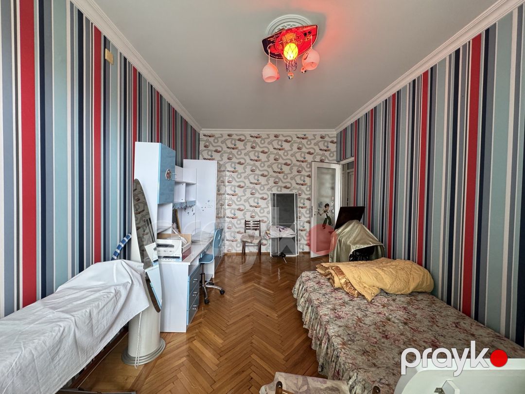 Satılır 4 otaqlı köhnə tikili 100 m² — Mənzil, Bakı (5)