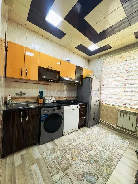 Satılır: 3 Otaq, Köhnə tikili, Nizami r., 8-ci km q., 80.00 m² — Mənzil, Bakı (10)