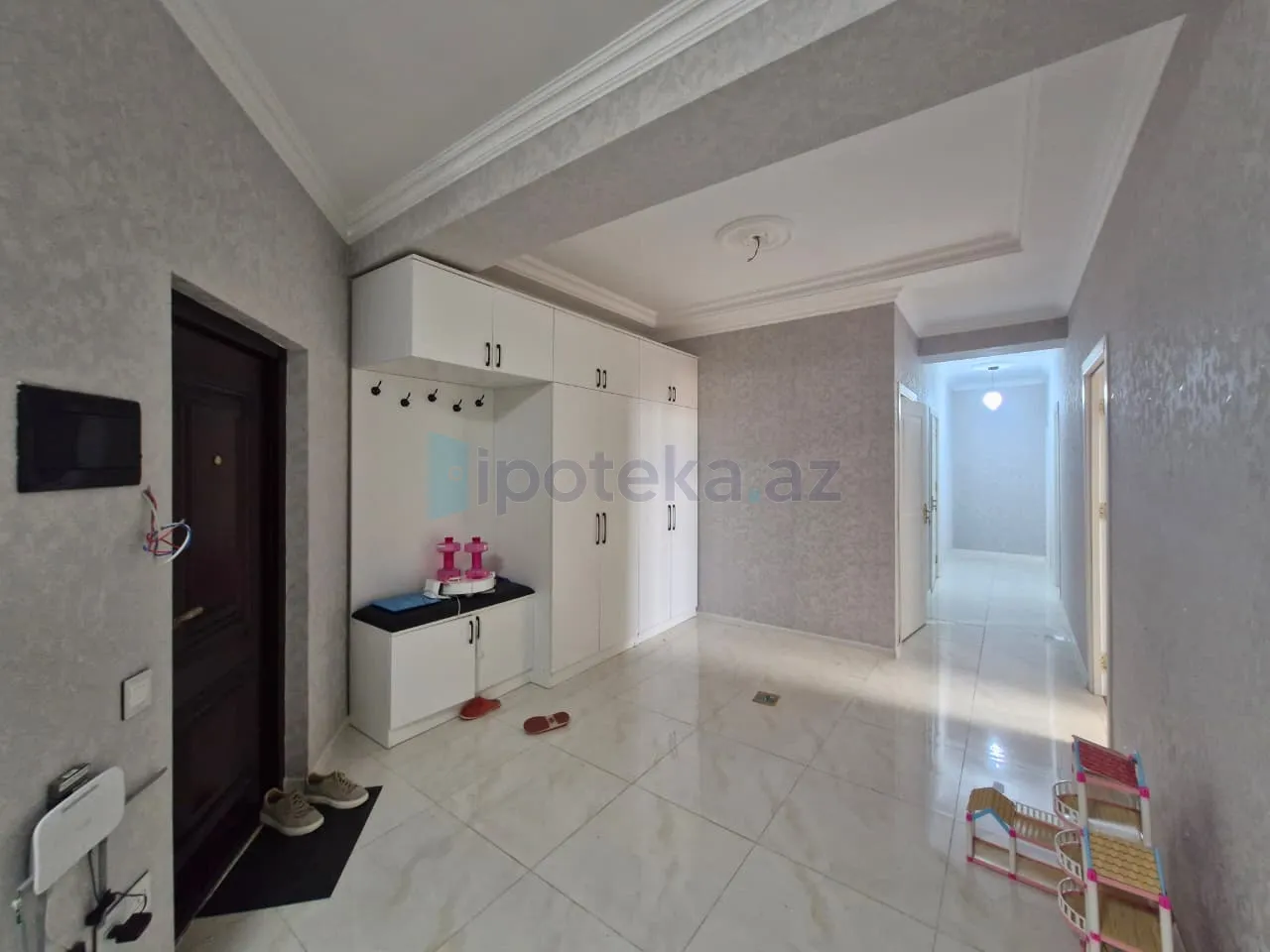 Satılır: 3 Otaq, Yeni tikili, Suraxanı r., Yeni Günəşli q., 136.00 m² — Mənzil, Bakı (9)