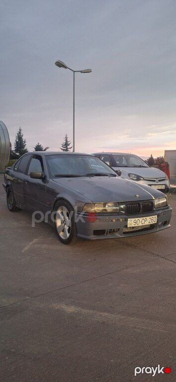 BMW 318, 1.8 L, 1995 il, 267 001 km — Avtomobillər, Qəbələ (2)