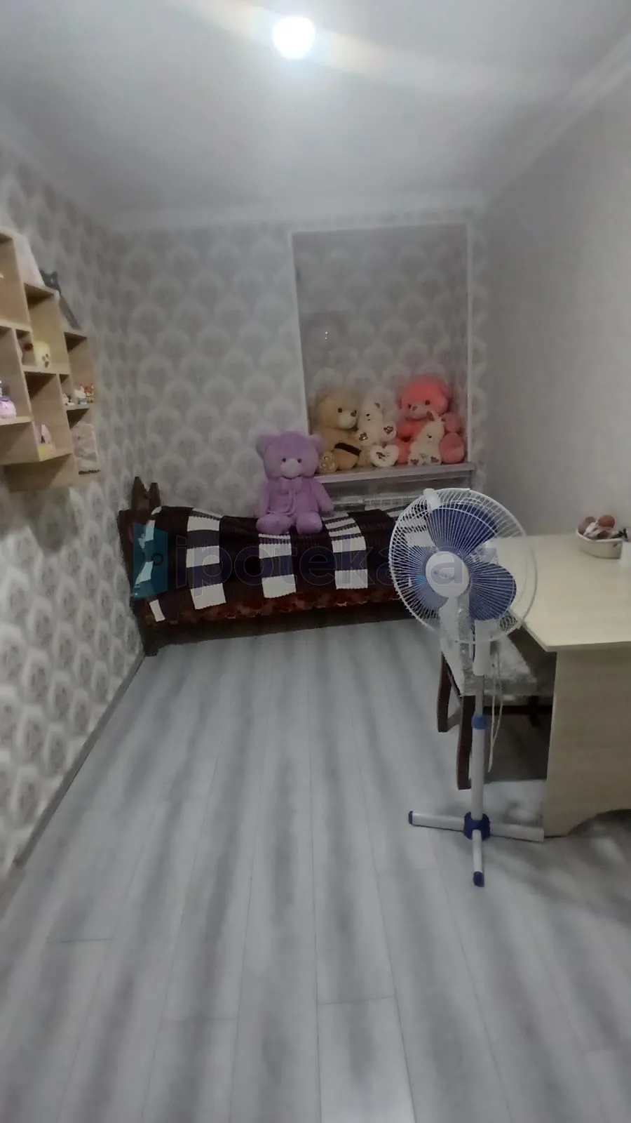 Satılır: 4 Otaq, Köhnə tikili, Yasamal r., 92.00 m² — Mənzil, Bakı (5)