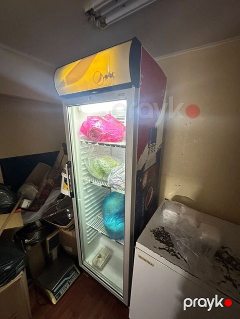450₼ vitrin soyuducu satılır - Şaquli vitrin tipli soyuducu, ön hissə — Bakı