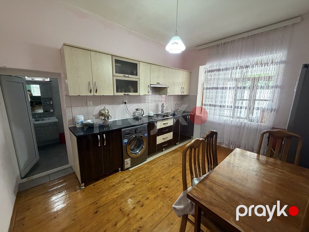 Satılır 9 otaqlı həyət evi/bağ evi 200 m² — Ev, villa, Şəki (9)