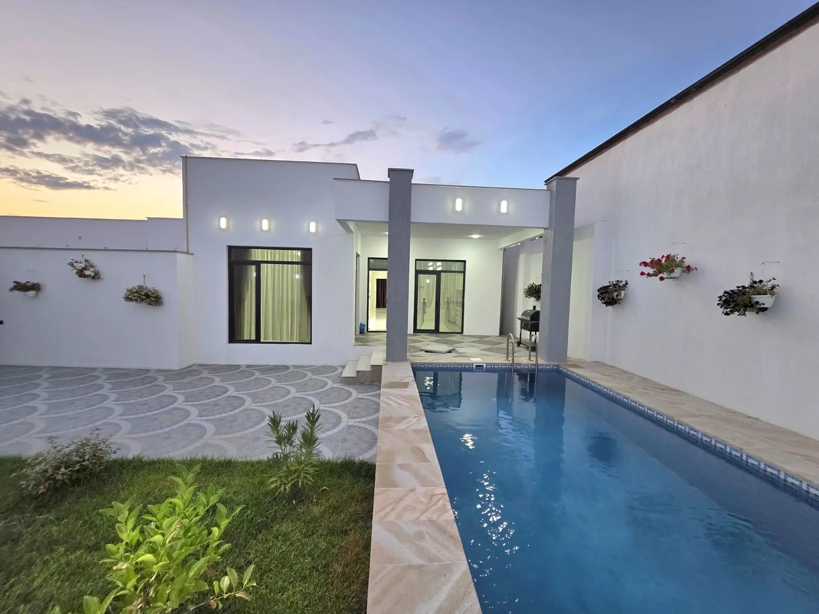 Şüvəlan, 4 otaqlı Həyət evi satılır - 150 m², 1 mərtəbə, 3 sot — Villa Park