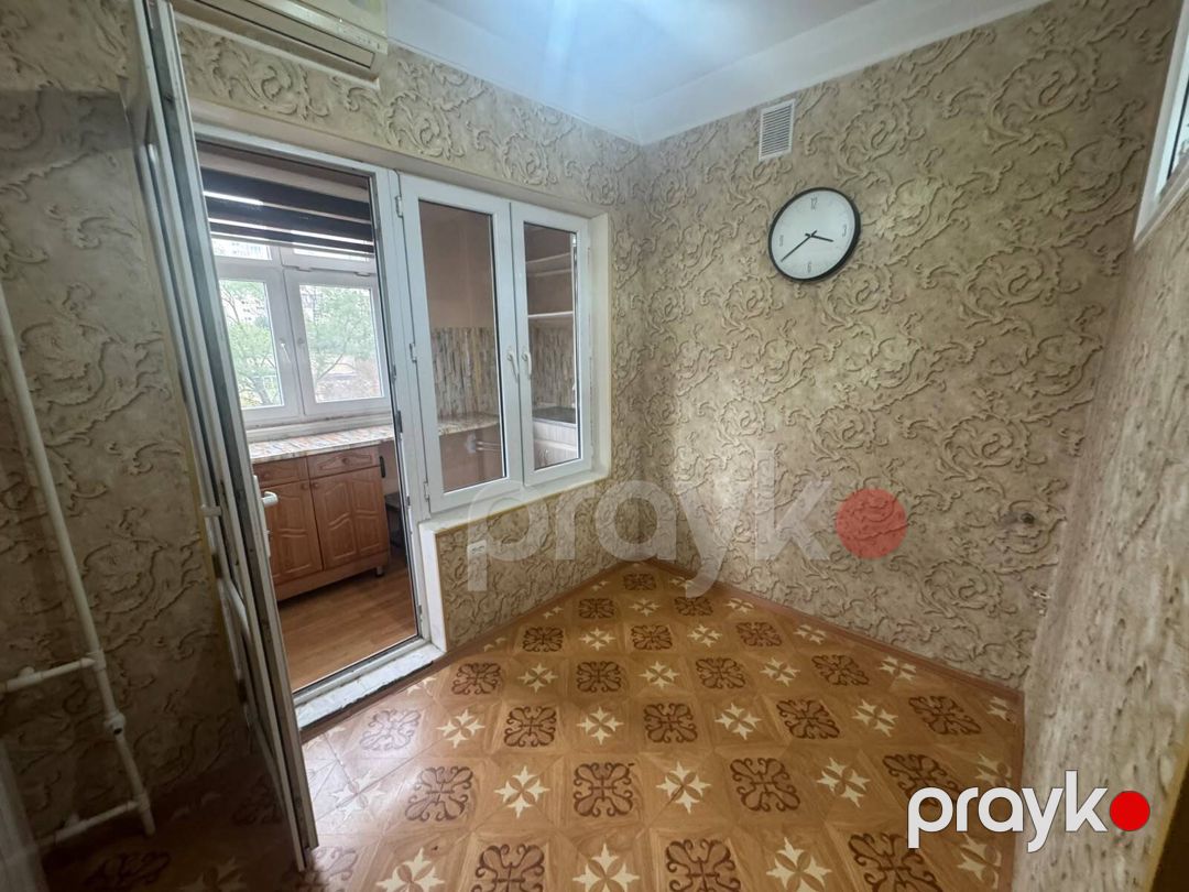 Satılır 1 otaqlı köhnə tikili 40 m² — Mənzil, Bakı (8)