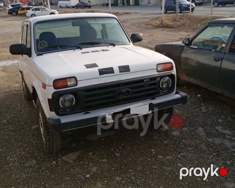 Lada (VAZ) Niva, 1.7 L, 1999 il, 459 000 km — Şəki