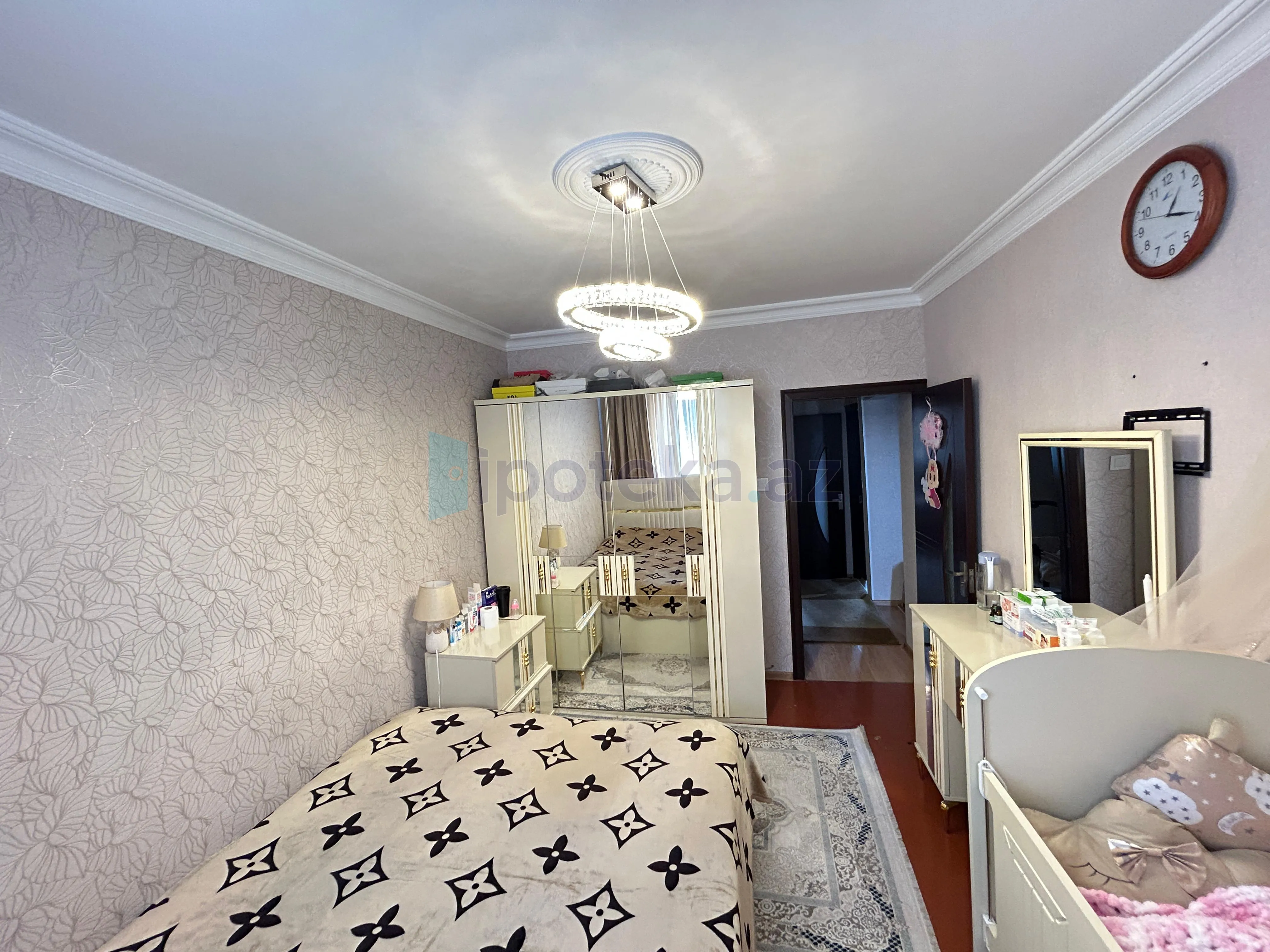 Satılır: 3 Otaq, Köhnə tikili, Sabunçu r., Bakıxanov q., 40.00 m² — Oruc bəy