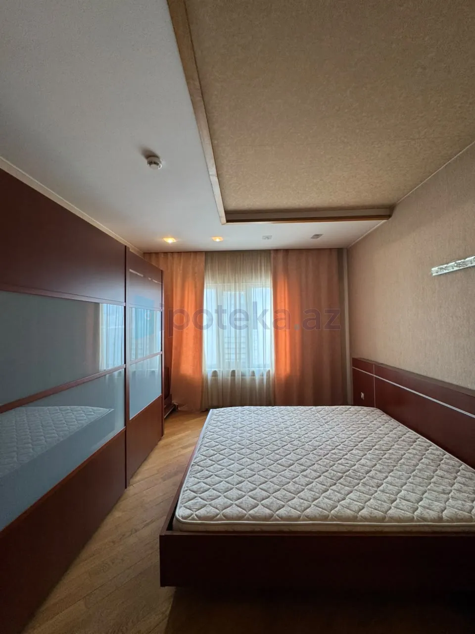 Satılır: 3 Otaq, Yeni tikili, Nəsimi r., 145.00 m² — Mənzil, Bakı (6)