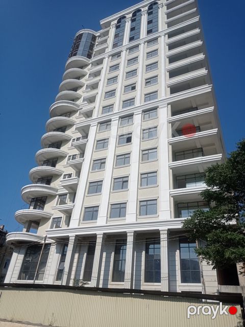 Satılır 2 otaqlı yeni tikili 72 m² — Bakı