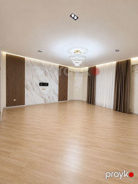Satılır 3 otaqlı yeni tikili 128 m²