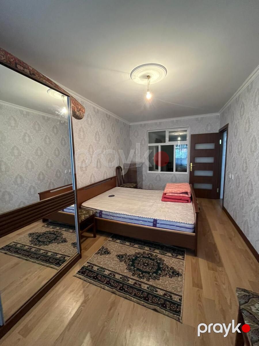 Satılır 4 otaqlı köhnə tikili 100 m² — Mənzil, Bakı (3)